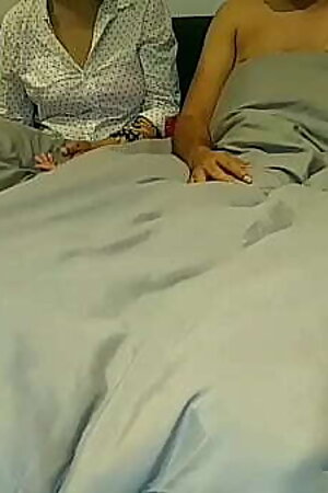 मामा ने Neha को किया ब्लैक मेल फिर चुसवाया लंढ- साफ हिंदी आडियो में