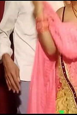 को पटा में मोटा लन्ड पूरा मुंह में डाल दिया मोटा लंद से गाड़ की को चोदा Hindi aawaj