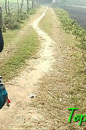 गाँव की देसी गरम छोरी को शहर ले जाकर ताबड़तोड़ चोदा