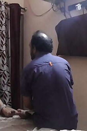 Desi Lady Boss secret sex with her PS at resort!! Clear Hindi audio