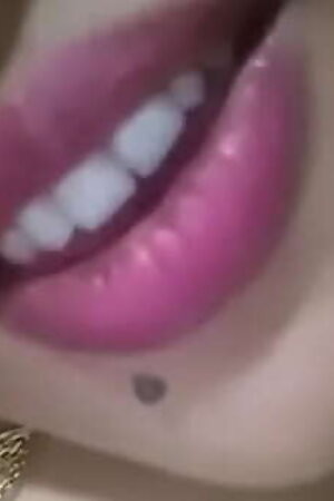 Indian Bhabhi Video Call to My Boyfriend in Lockdown