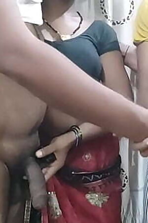 मुंबई आशु और उसके बहन दोनों को एक साथ चोदा हिन्दी क्लीयर वॉयस