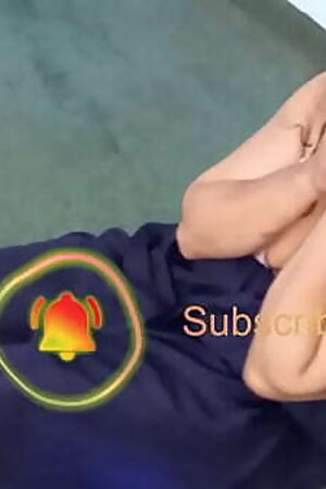 Indian erotic hot maid caught when cleaning room while dancing nacked homemade