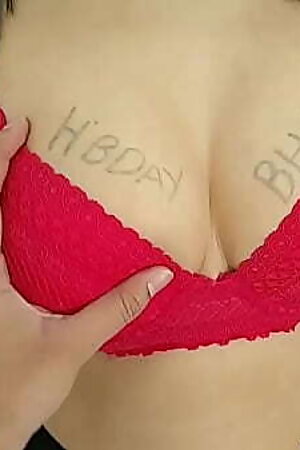 During covid lockdown Indian step sister give best birthday gift to her with clear Hindi audio