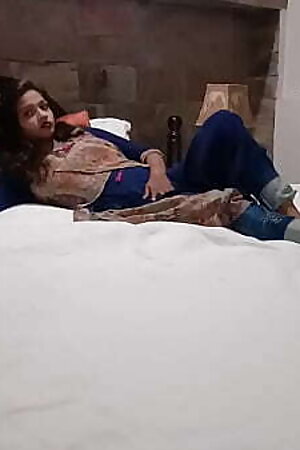 Sarika Juicy Indian Teen Sensual Bedroom Fuck