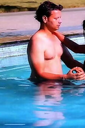 भीगा बदन