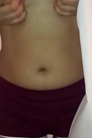 Indian girl undress in front of her bf