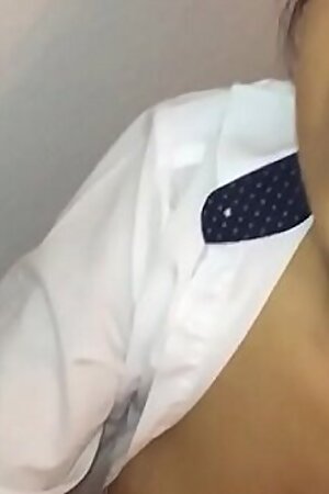 Indian desi girl giving blowjob to her bf with clear hindi audio and cumshot