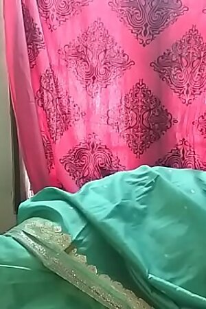 desi  indian horny tamil telugu kannada malayalam hindi cheating wife vanitha wearing  saree showing big boobs and shaved pussy press hard boobs press nip rubbing pussy masturbation