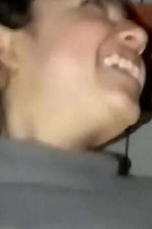 Desi Cute Girl MMS with boyfriend