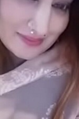 Indian Call girl Aunty Sex Talk in Hindi -