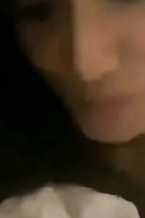 Poonam Pandey Nude Boobs